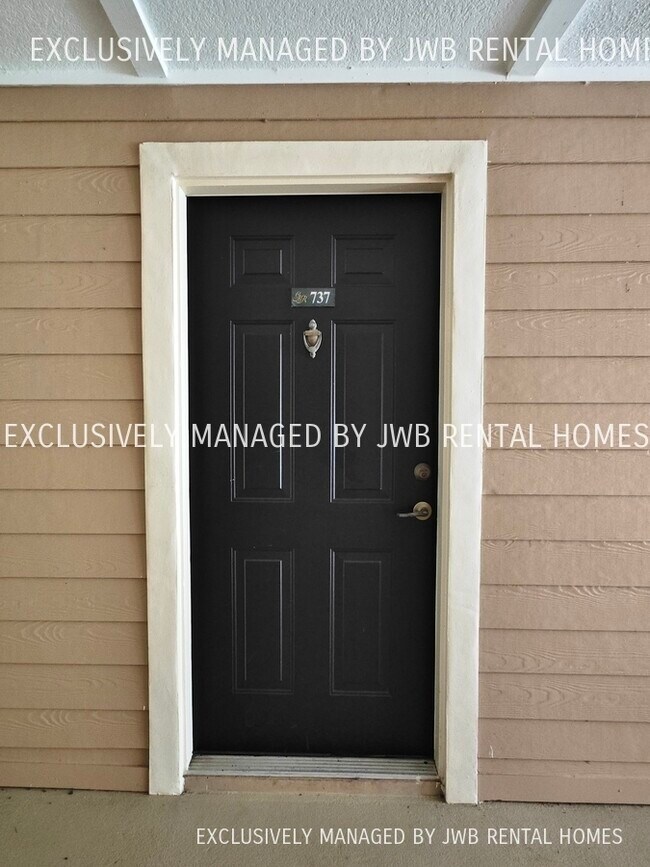 Building Photo - 13810 Sutton Park Dr N