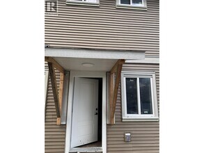 Building Photo - 11442-11240 240 St