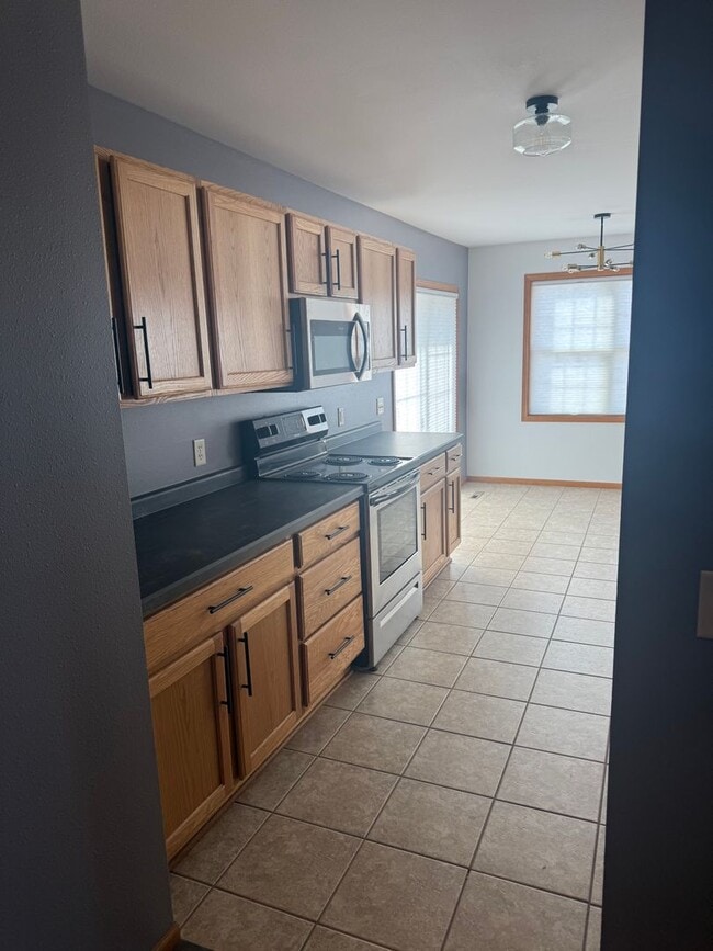 Building Photo - Remodeled 3BR 3BA Duplex in Black Earth – $2,950 Month-to-Month