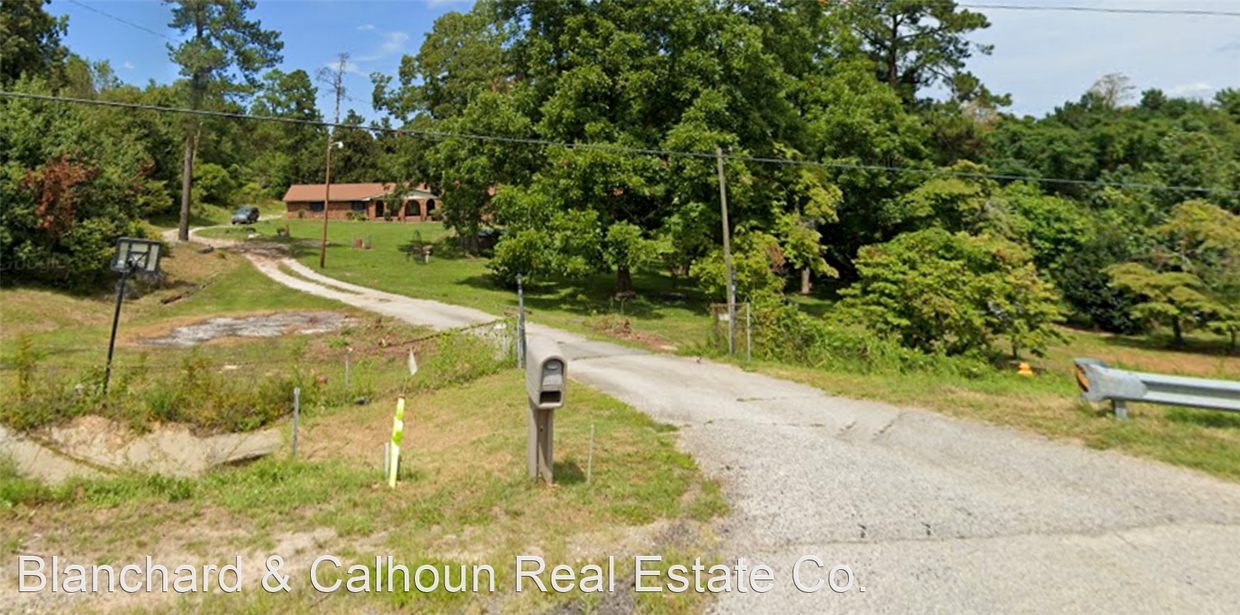 Primary Photo - 3 br, 2 bath House - 2909 Gordon Highway