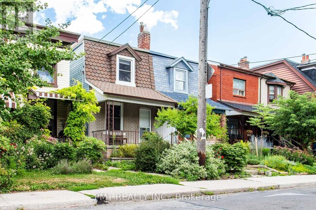 Building Photo - 615 Crawford St