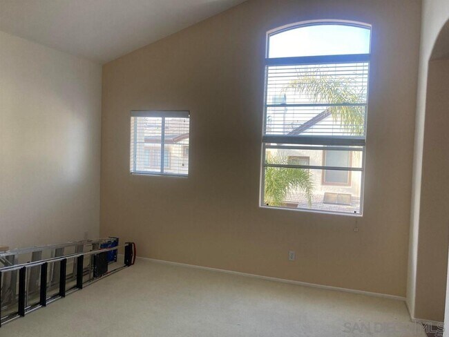 Foto del edificio - 12630 Carmel Country Rd