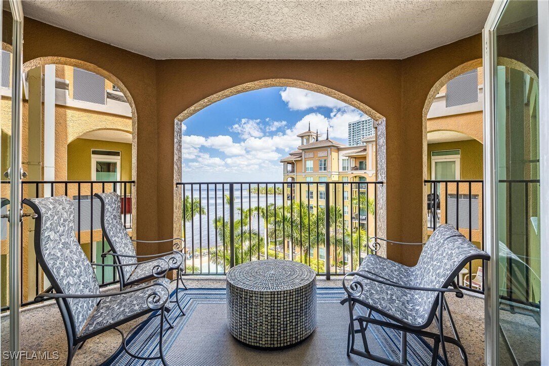 Foto principal - 2825 Palm Beach Blvd