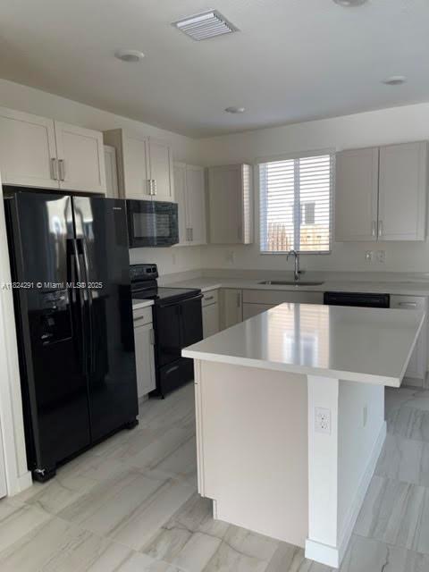 Foto del edificio - 2441 SE 11th St