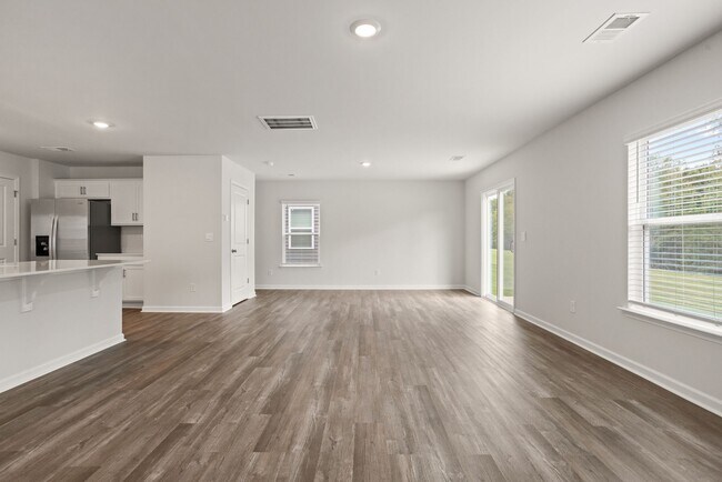 Building Photo - 153 Cranford Rd