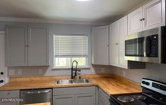 Foto del edificio - 1422 Mountain Ranch Rd