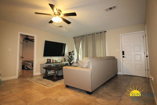 Foto del edificio - Stunning 4 Bedroom Home in Niceville!