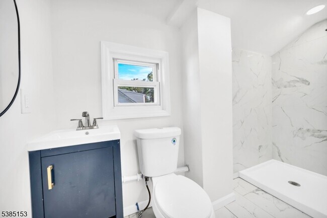 Foto del edificio - 1451 Franklin St