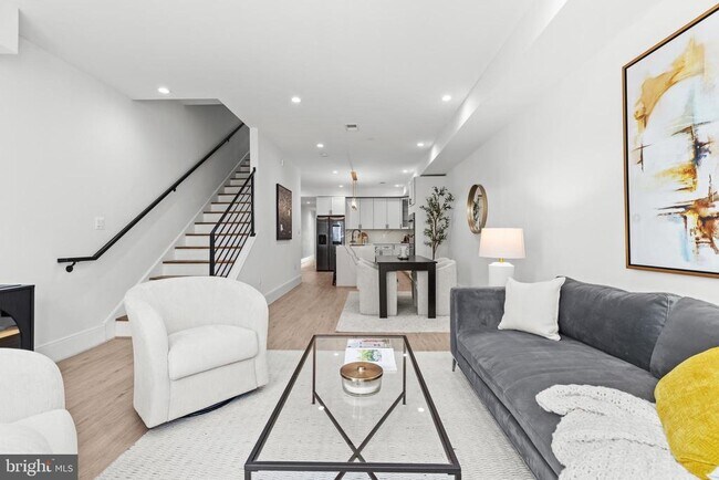 Foto del edificio - 617 Park Rd NW