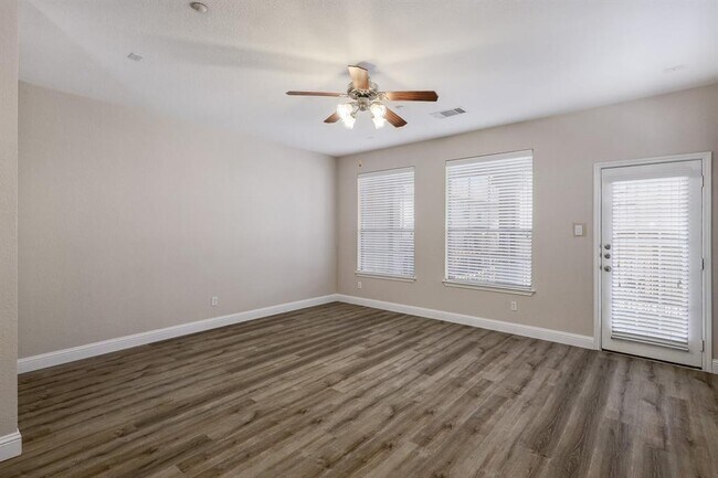 Building Photo - 14815 Avery Ranch Blvd