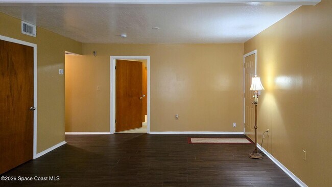 Foto del edificio - 3788 W Railroad Ave
