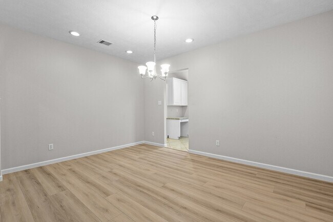 Foto del edificio - 25910 N Lakefair Dr