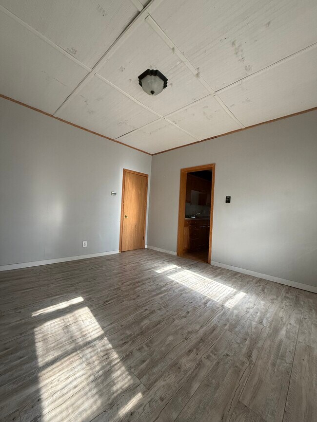 Foto del edificio - 320 9th Ave N