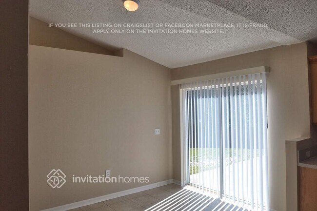 Foto del edificio - 4024 Half Moon Cir