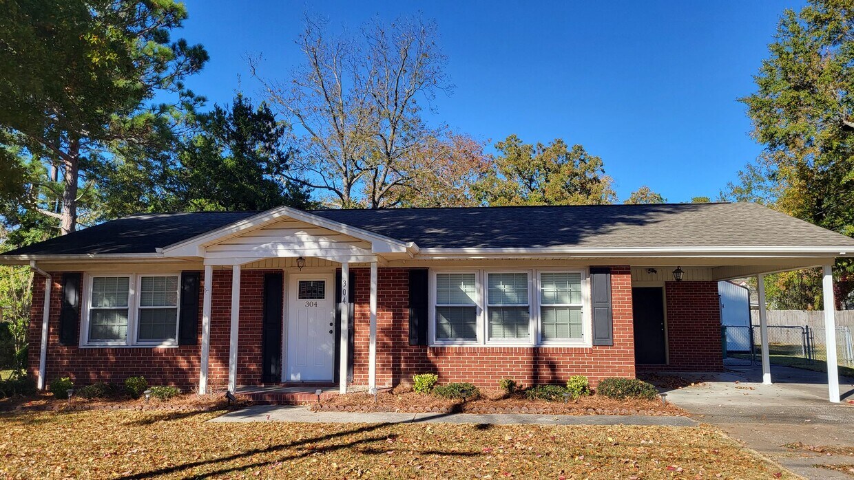 Primary Photo - 3 Bedroom, 1 Bathroom Brick Ranch-Style Home