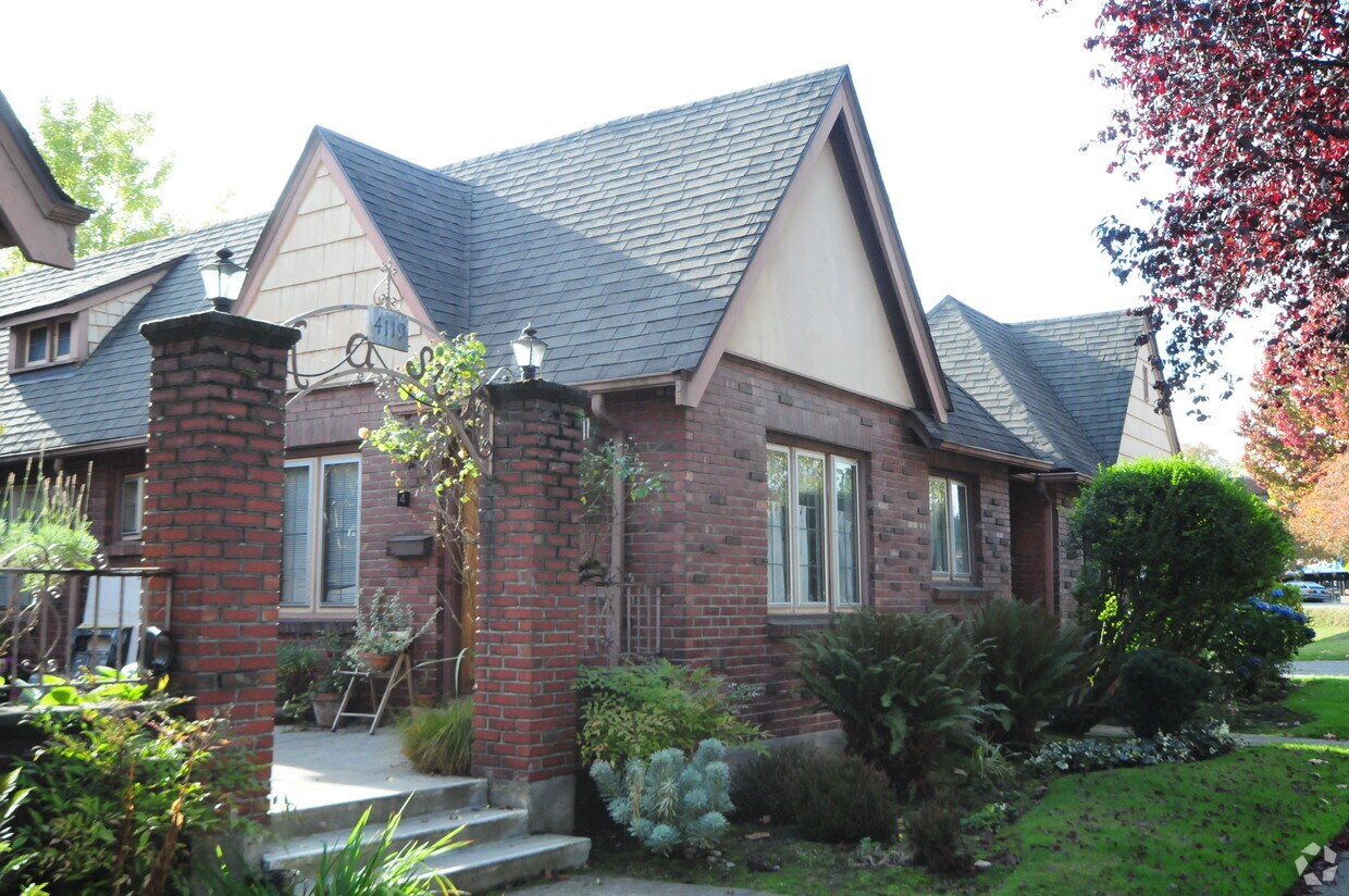 Foto principal - 4119 E Blaine St