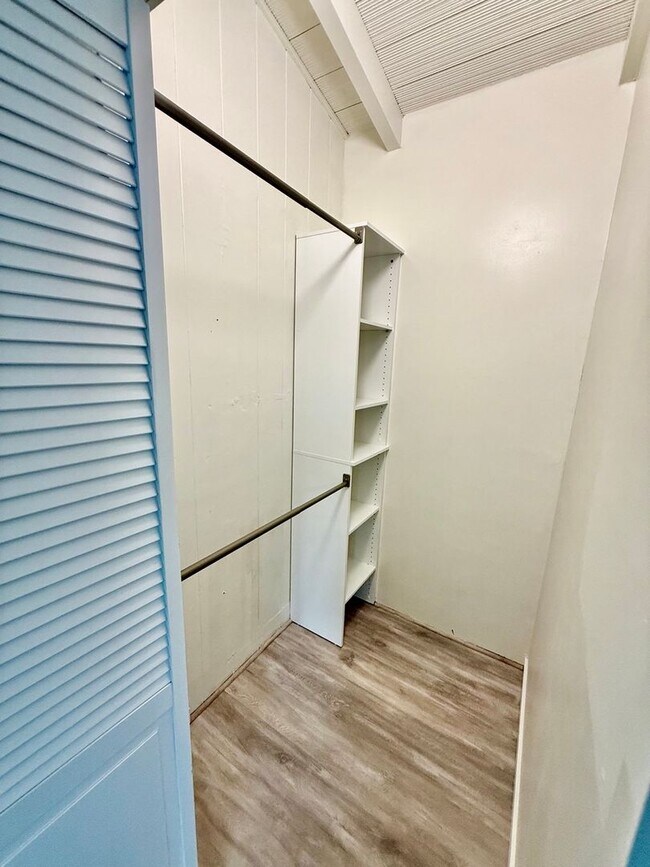 Foto del edificio - 45-842-842 Anoi Rd