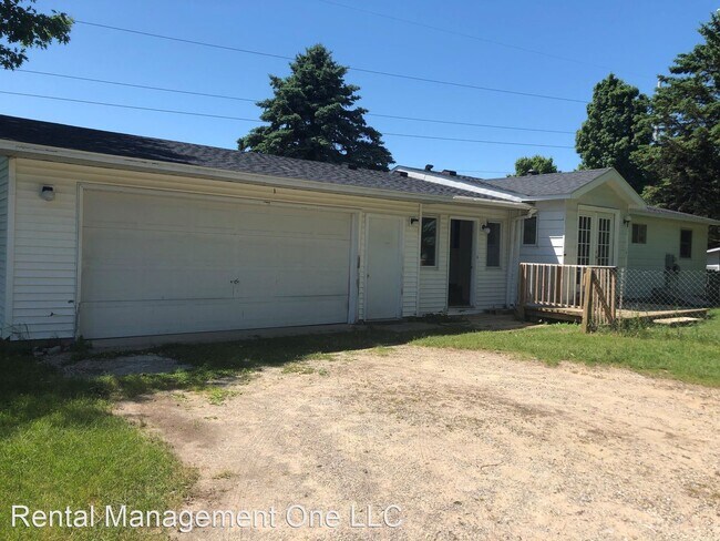 Foto del edificio - 3 br, 1 bath House - 2824 Country Lane