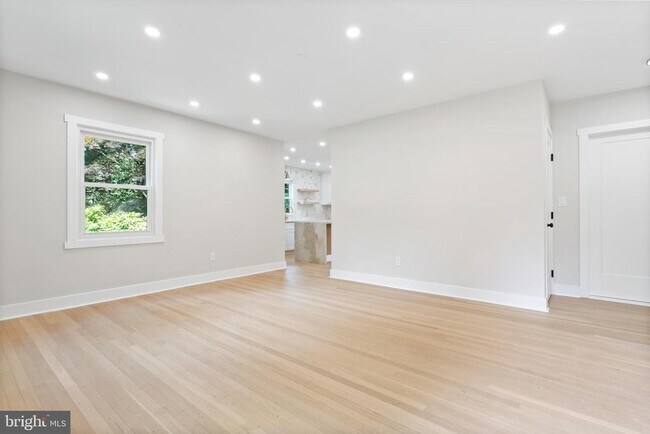 Foto del edificio - 3 Knox Pl