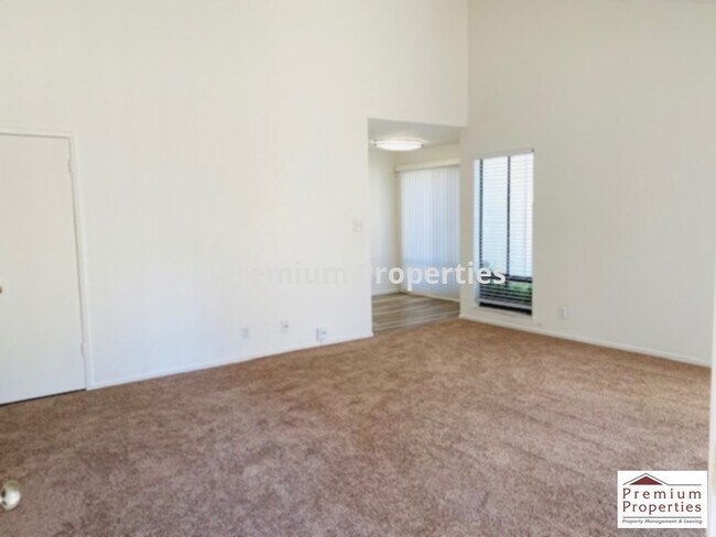 Building Photo - 1335 Kenwal Rd