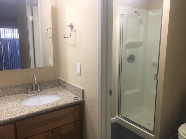 Foto del edificio - 6260 Havenside Dr