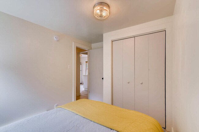 194 Artesian Dr Eldorado-grande-018-17-Dormitorio principal-1500x1000-72dpi - Canyon View