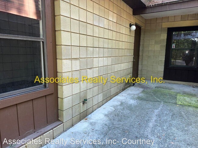 Building Photo - 2 br, 2 bath House - 7017 SW 44th Ave Unit B