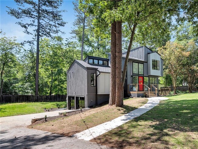 Building Photo - 3483 Winter Chase Dr