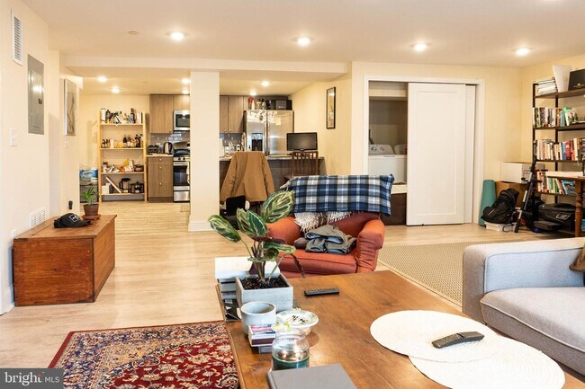 Foto del edificio - 1218 S 8th St