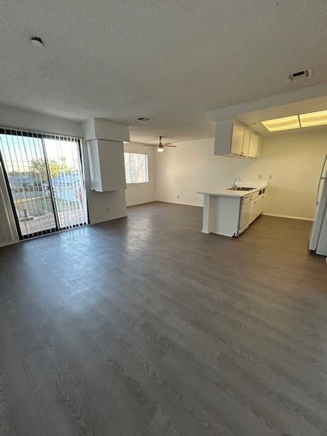 Foto del interior - Monrovia Villas Apartments