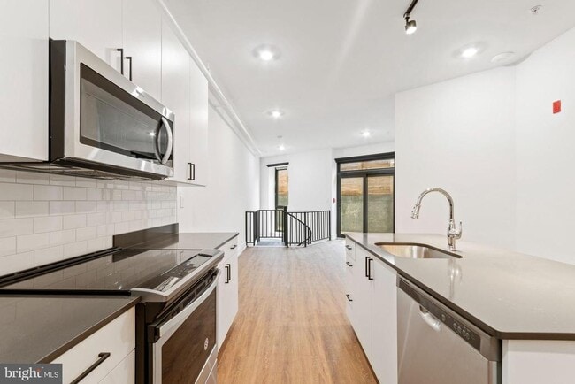 Foto del edificio - 1519 Ridge Ave