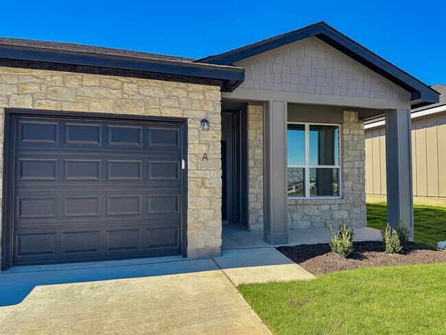 Foto del edificio - 8905 Ash Rd