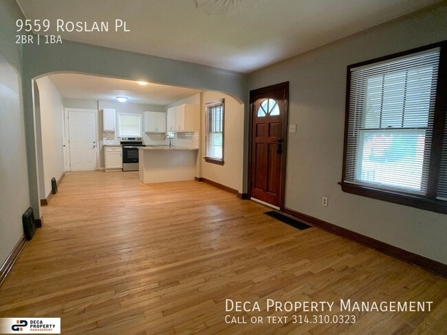 Building Photo - 2 Bedroom House