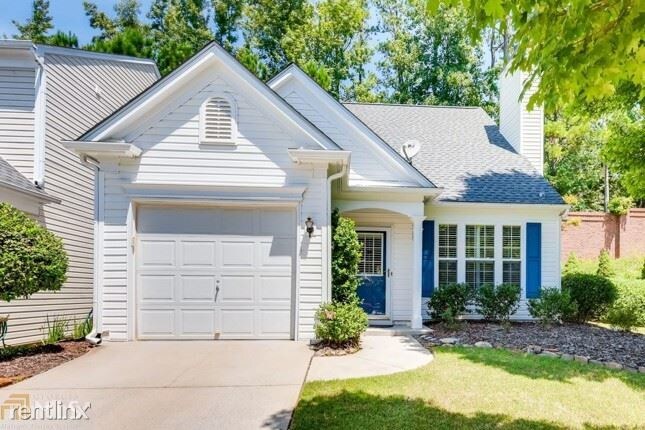 Primary Photo - 2 br, 2 bath House - 67 Devonshire Dr