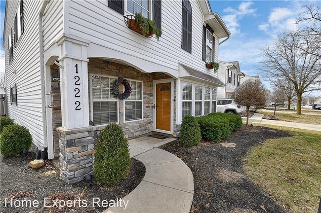 Building Photo - 3 br, 2.5 bath House - 1222 Sunset Dr
