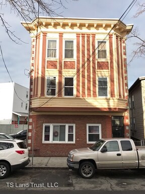 Primary Photo - 46 Shawmut St