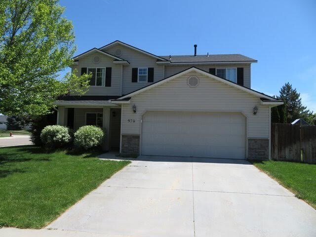 Primary Photo - 4 Bedroom Home on Corner Lot w/ 2,000 sq. ...