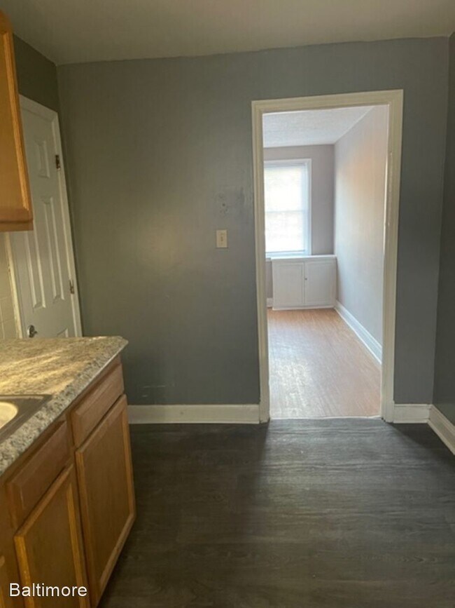 Building Photo - 4 br, 1 bath House - 2857 Bookert Dr
