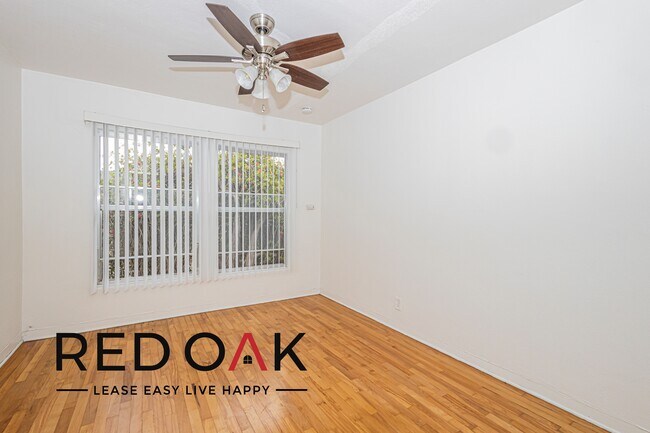 Foto del edificio - ~1.5 Month FREE + $200 OFF~ Charming One B...