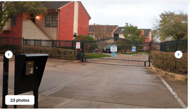 Foto del edificio - 2211 S Kirkwood Rd