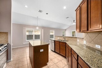 Building Photo - 799 Clear Springs Hollow