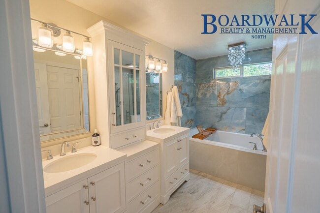 Photo - Main-Level 3 Bed / 2 Bath Home in Farmington