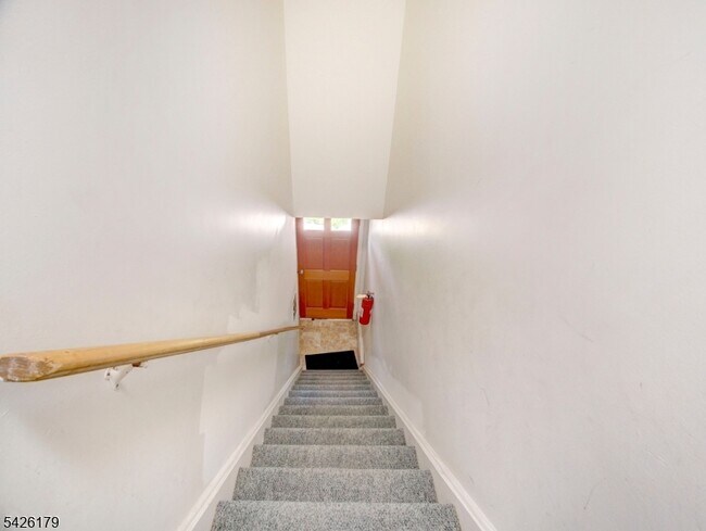 Foto del edificio - 365 Bloomfield Ave