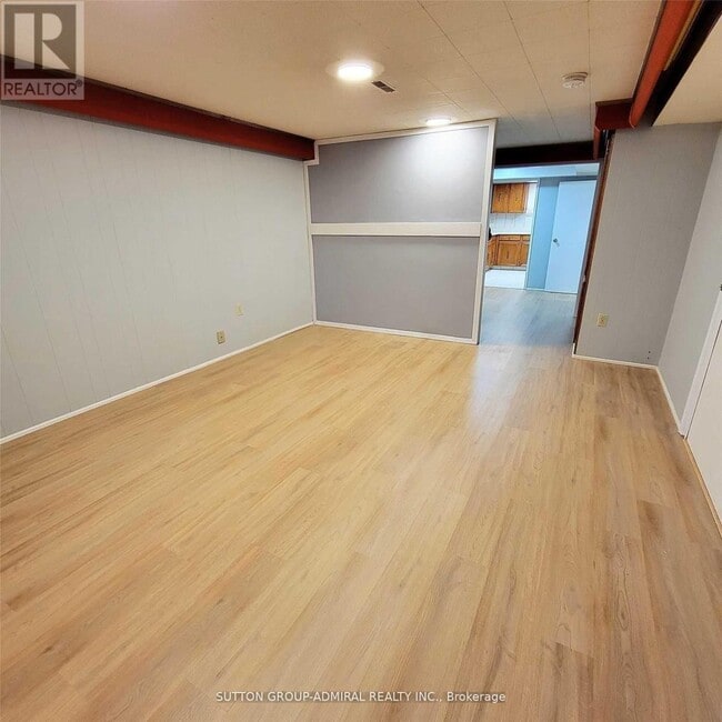 Building Photo - 17 Pamille Pl
