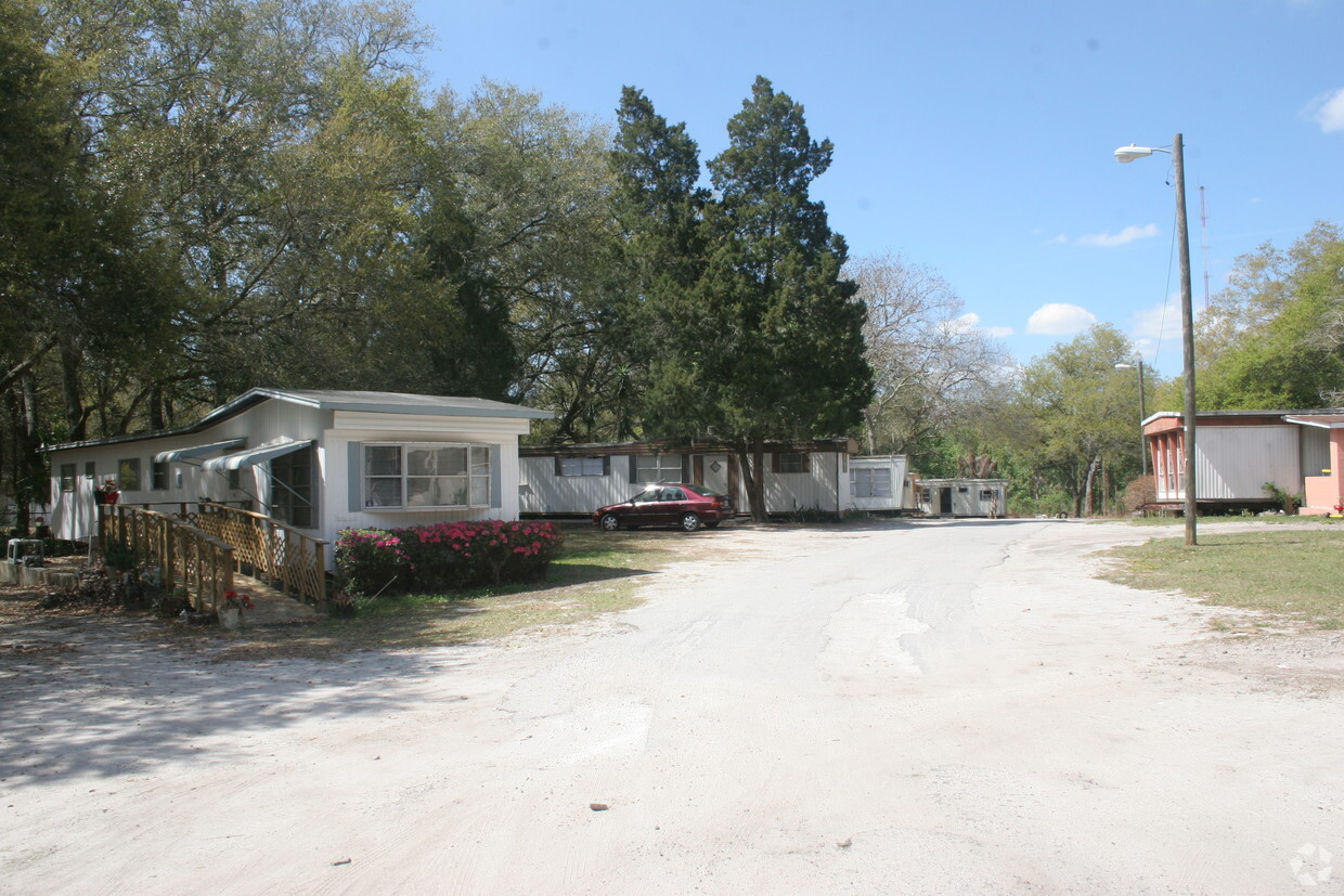 Primary Photo - Greenview Estates