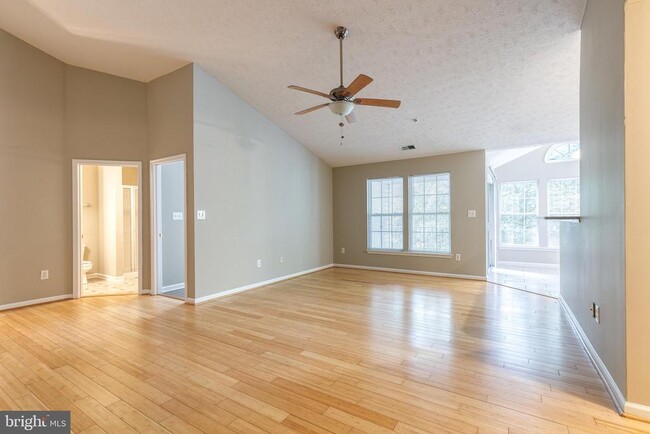 Building Photo - 8704 Natures Trail Ct