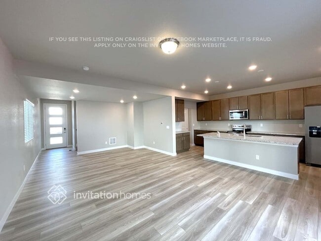 Foto del edificio - 13594 Nederland Dr