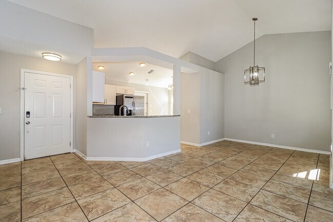 Foto del edificio - 12722 Trowbridge Ln