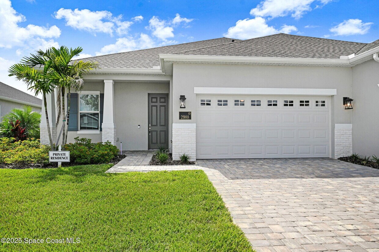 Primary Photo - 2988 Pangea Cir