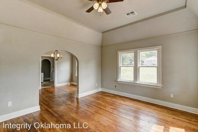 Building Photo - 1 br, 1 bath House - 1419 East Park Place ...